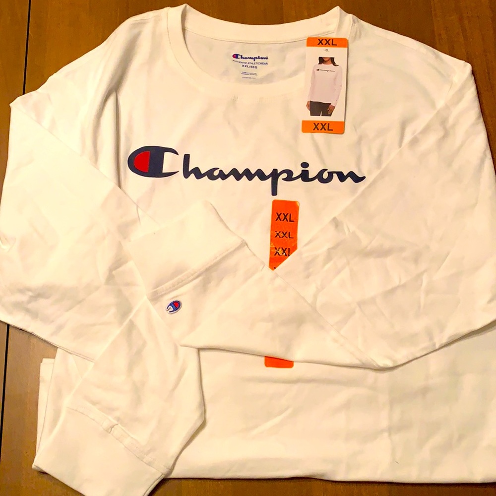 NWT Champion women’s Long Sleeve Tee XXL